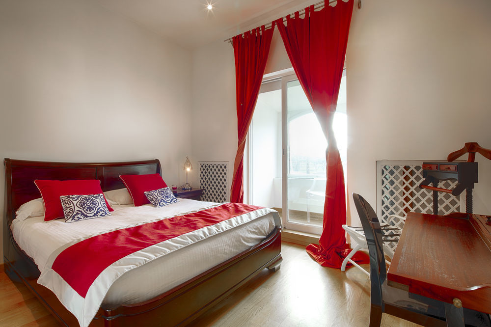 Ht N°9 Colosseo Gasthof 2*